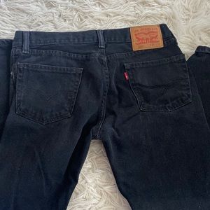 Levi Black Jeans